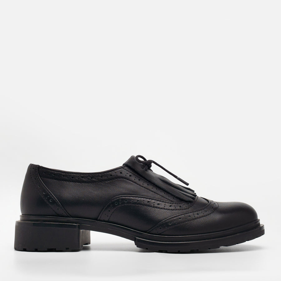 Lenox - Fringe Oxfords
