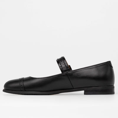 Lyn - Mary Janes