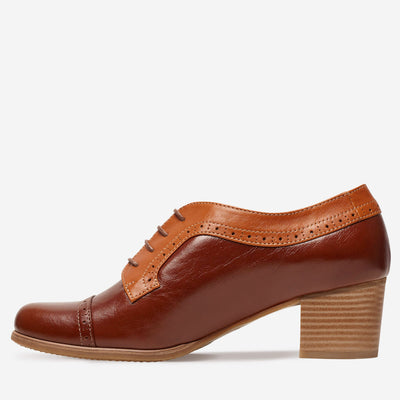 Oxford heels low brown leather