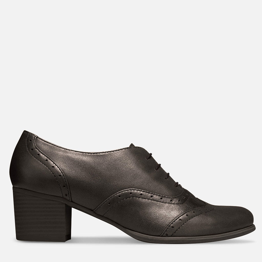 Black Oxford Pumps | Julia Bo - EU 36 | US 6 Black Oxford Pumps | Julia Bo - EU 36 | US 6