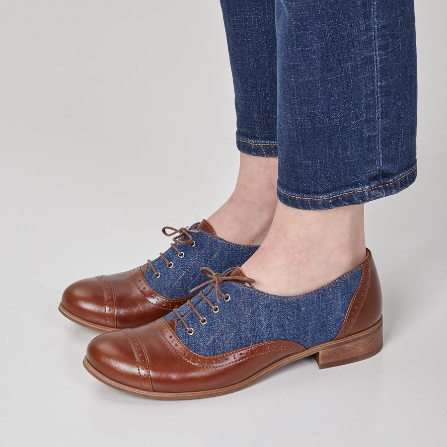 oxford shoes jeans by julia bo