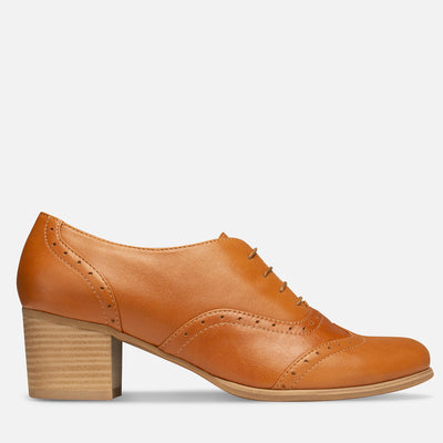 oxford pumps brown leather