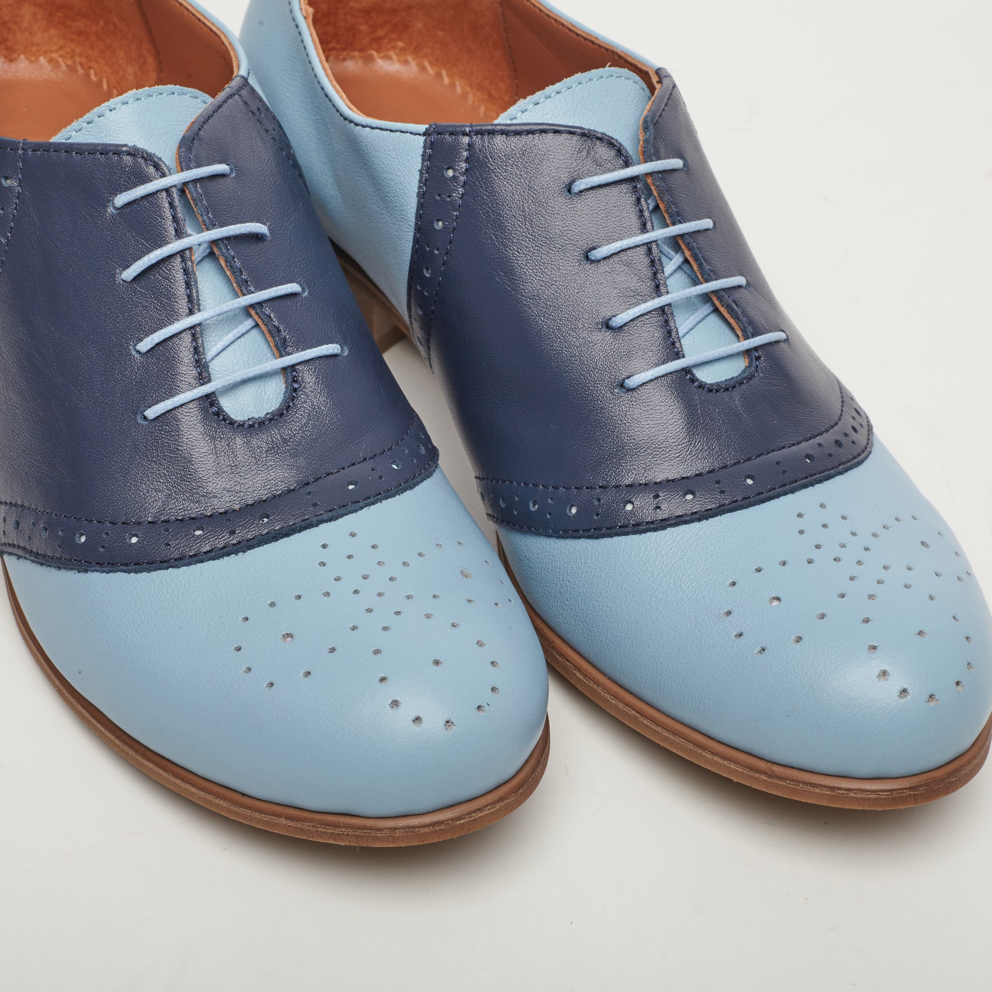 Navy Blue Sddle Shoes - Stoker | Consciously handcrafted in Europe - Julia Bo - Women's Oxfords Navy Blue Sddle Shoes - Stoker | Consciously handcrafted in Europe - Julia Bo - Women's Oxfords